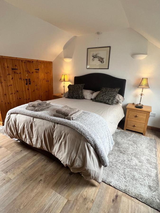 Bed and Breakfast Beudy Bach à Cross Hands Extérieur photo